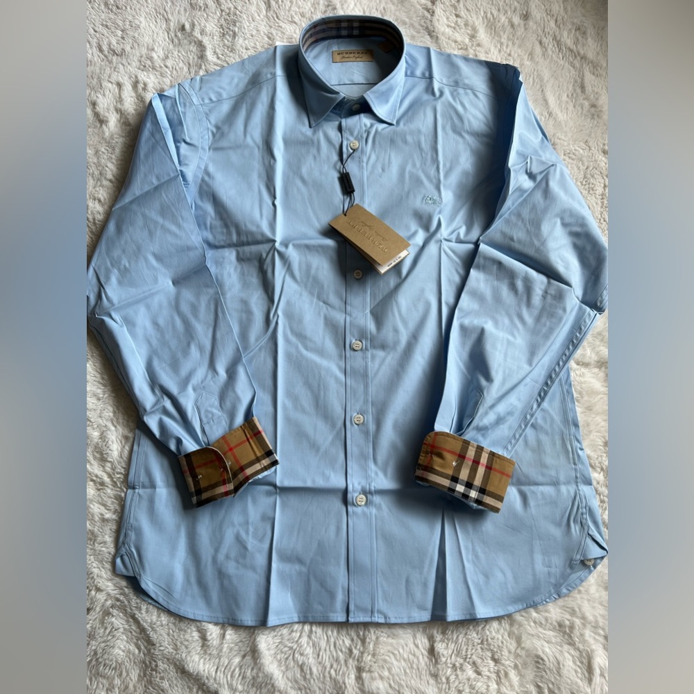 NWT Burberry Light Blue Button-Down Shirt with Check Cuff Detail - Picture 2 of 7
